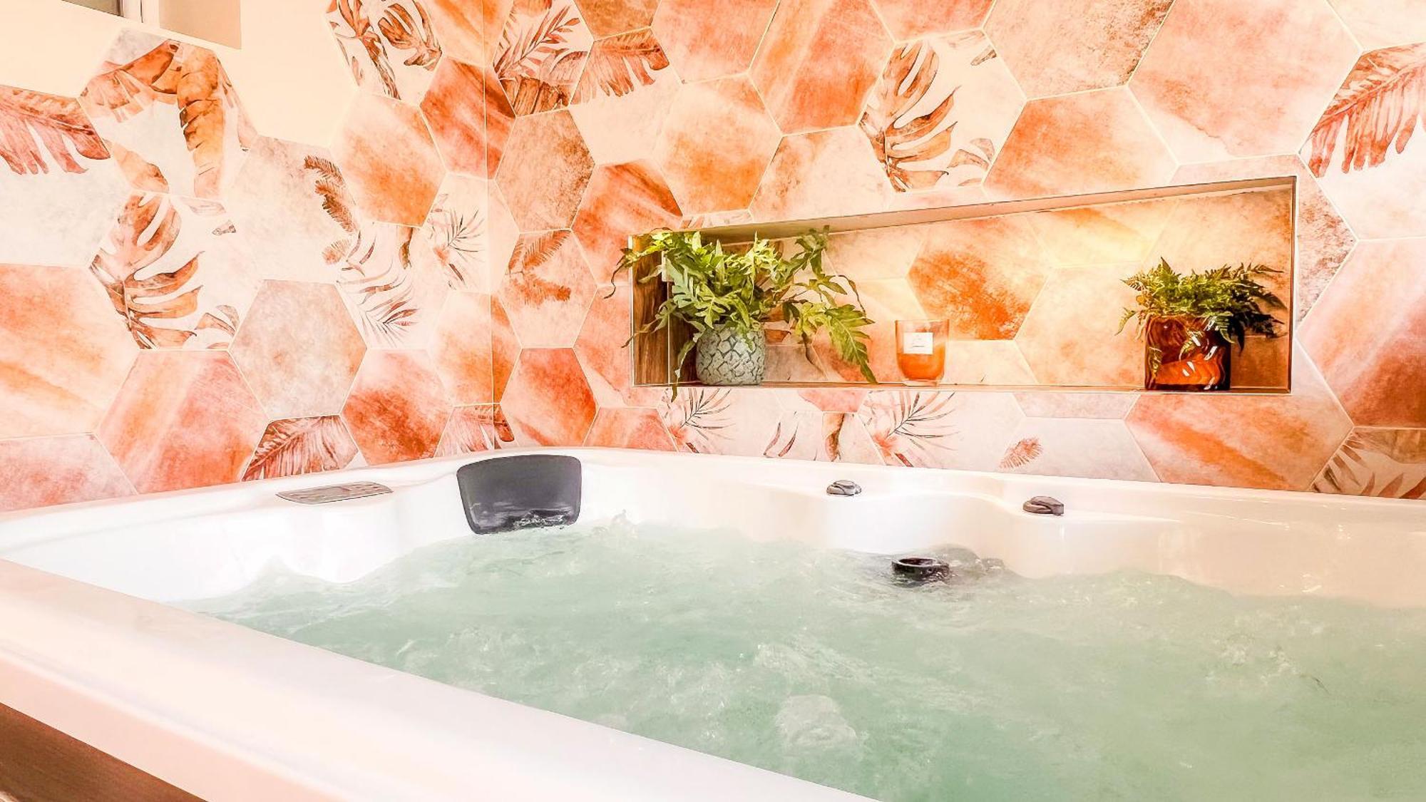 Atoumo Appartement Love Jacuzzi & Jardin Disneyland Paris Quincy-Voisins Eksteriør bilde